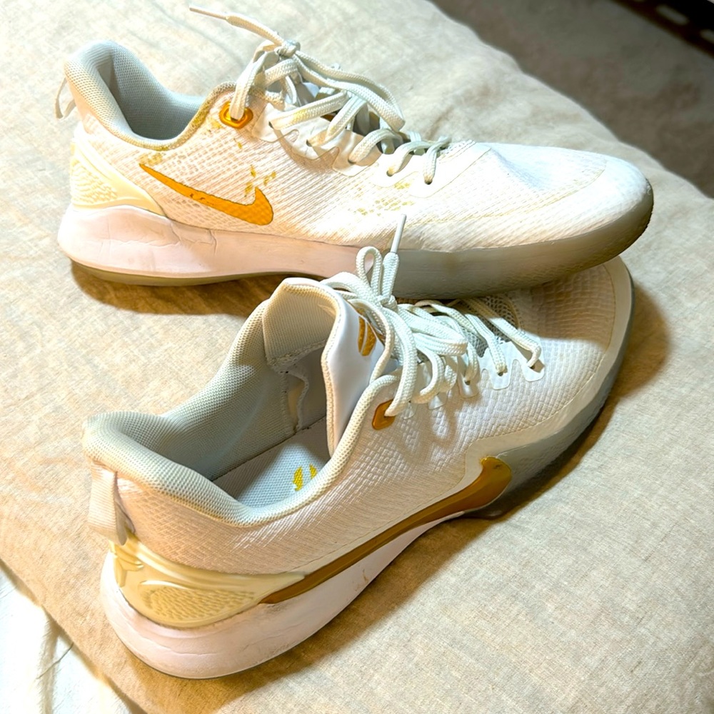 Size 12 Nike shoes